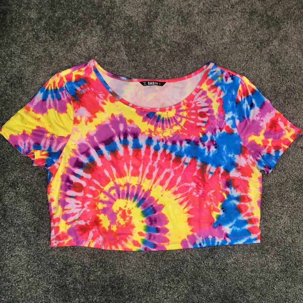 SHEIN tie dye short sleeve crop top